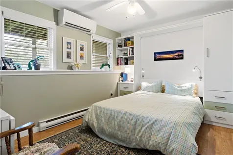 413 North Lane Bristol RI 02809