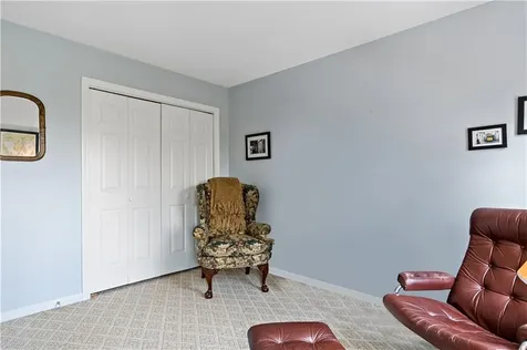 413 North Lane Bristol RI 02809