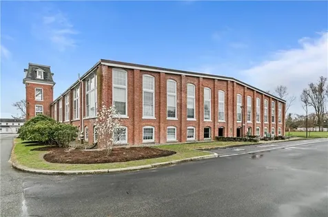 40 Web Avenue North Kingstown RI 02852