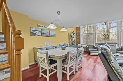 40 Web Avenue North Kingstown RI 02852