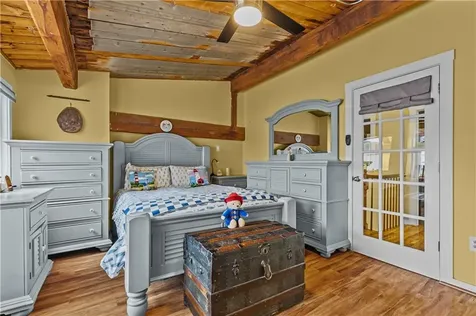 40 Web Avenue North Kingstown RI 02852