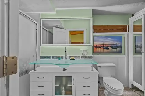 40 Web Avenue North Kingstown RI 02852