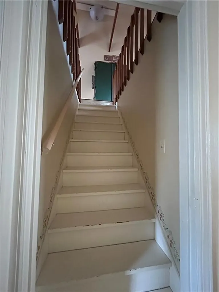 25 Haverford Road Warwick RI 02886