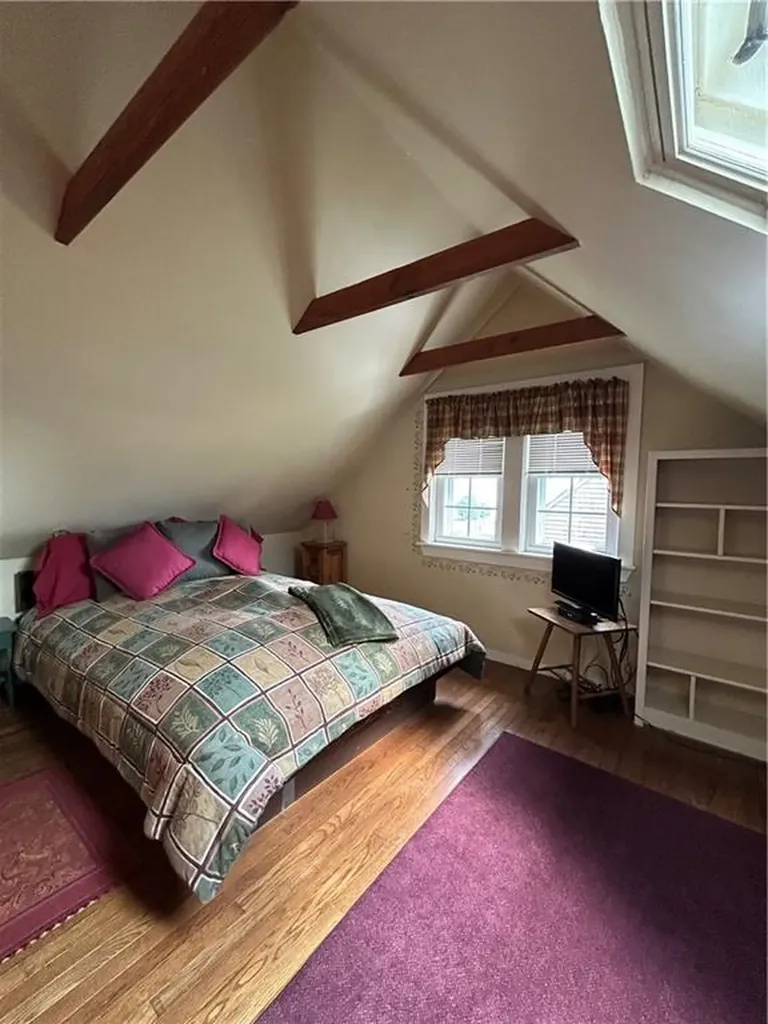 25 Haverford Road Warwick RI 02886