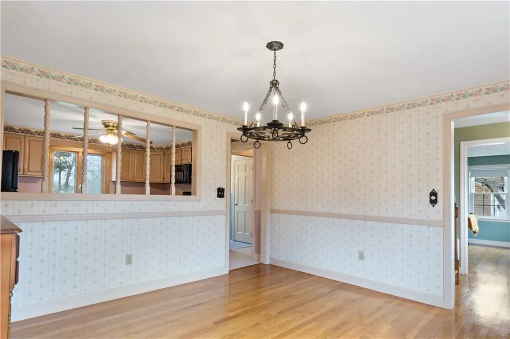 5 Echo Farm Drive Bristol RI 02809