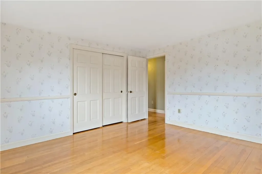 5 Echo Farm Drive Bristol RI 02809