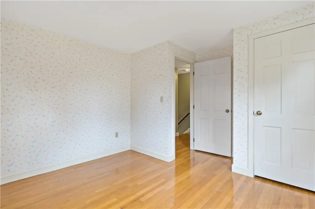 5 Echo Farm Drive Bristol RI 02809