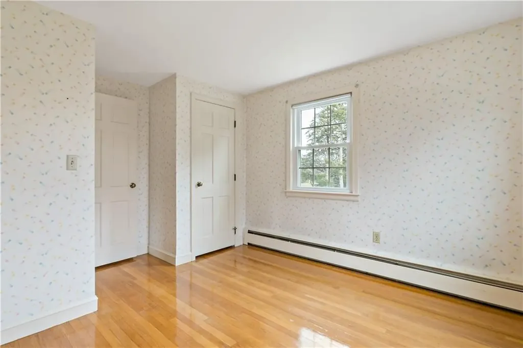 5 Echo Farm Drive Bristol RI 02809