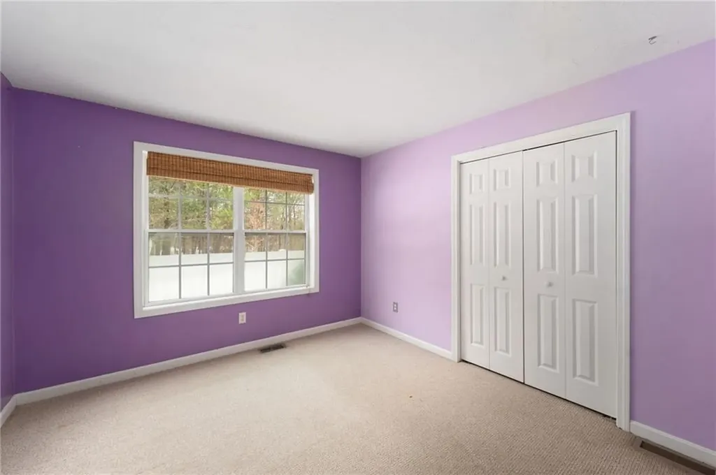 27 Alpine Way North Smithfield RI 02876