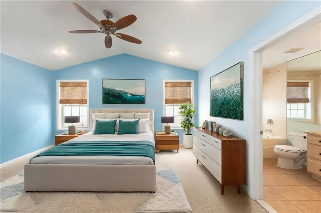 27 Alpine Way North Smithfield RI 02876