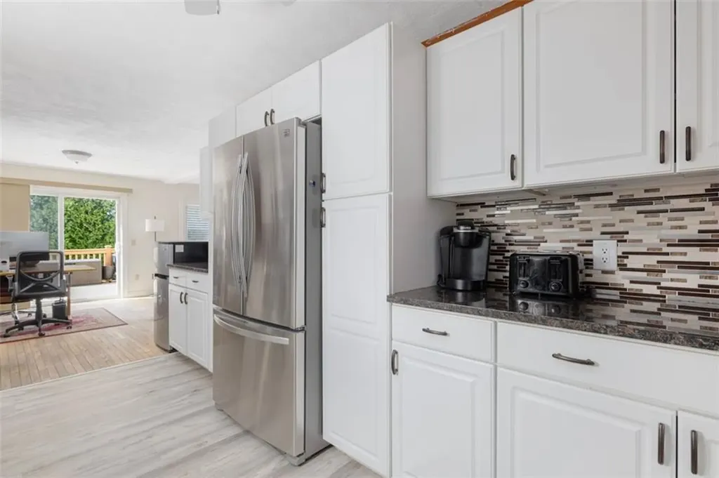 43 Mast Street Jamestown RI 02835
