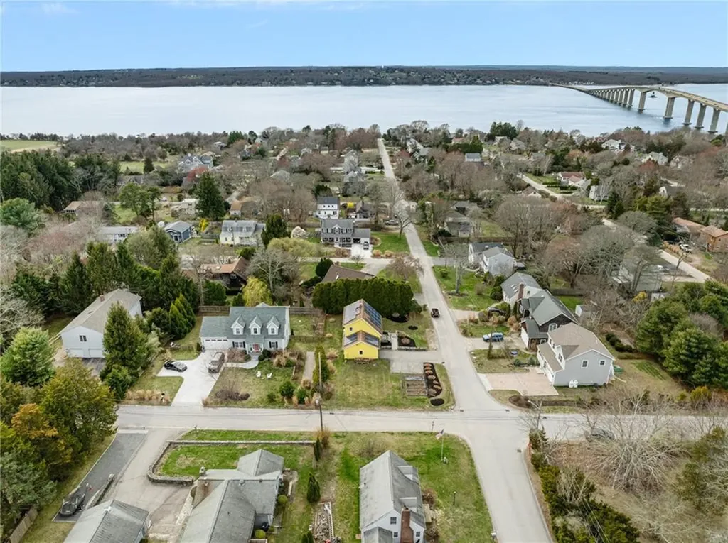 43 Mast Street Jamestown RI 02835