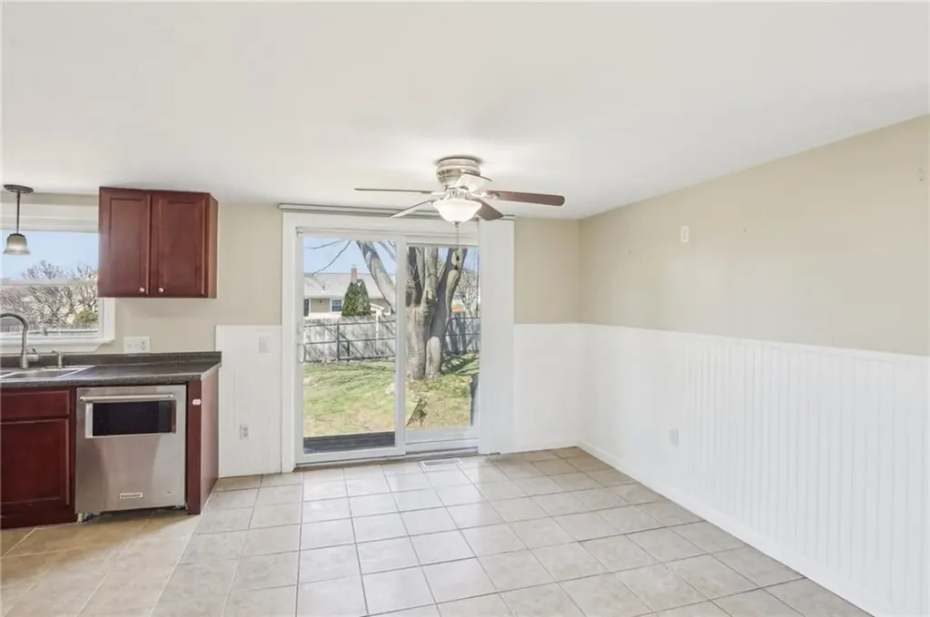 37 Pleasant View Drive North Providence RI 02904