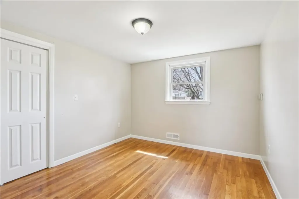 37 Pleasant View Drive North Providence RI 02904