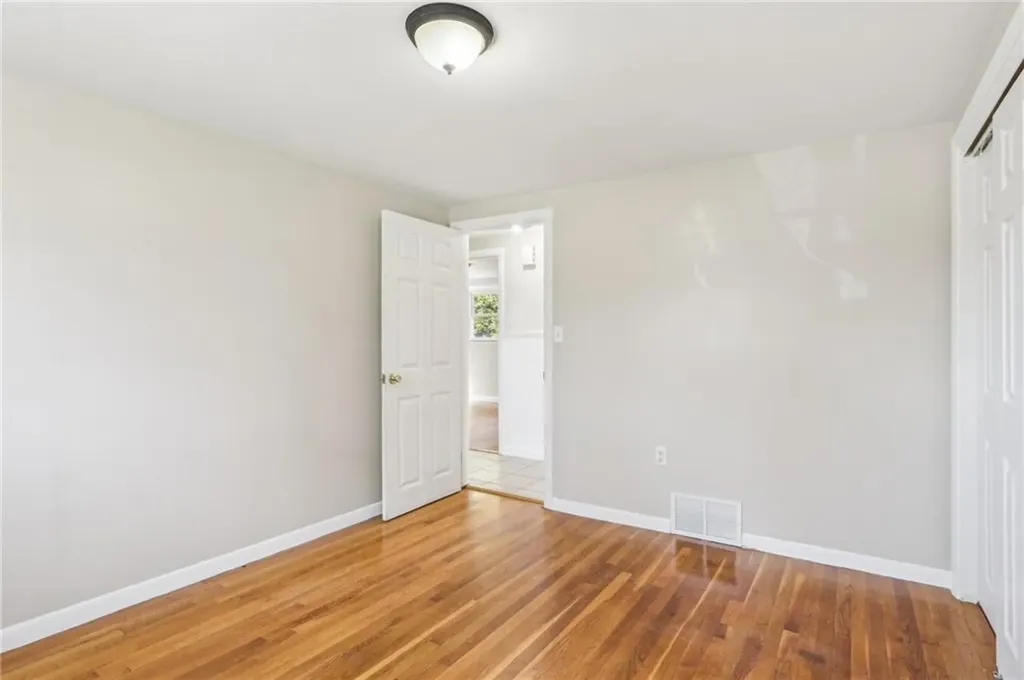 37 Pleasant View Drive North Providence RI 02904