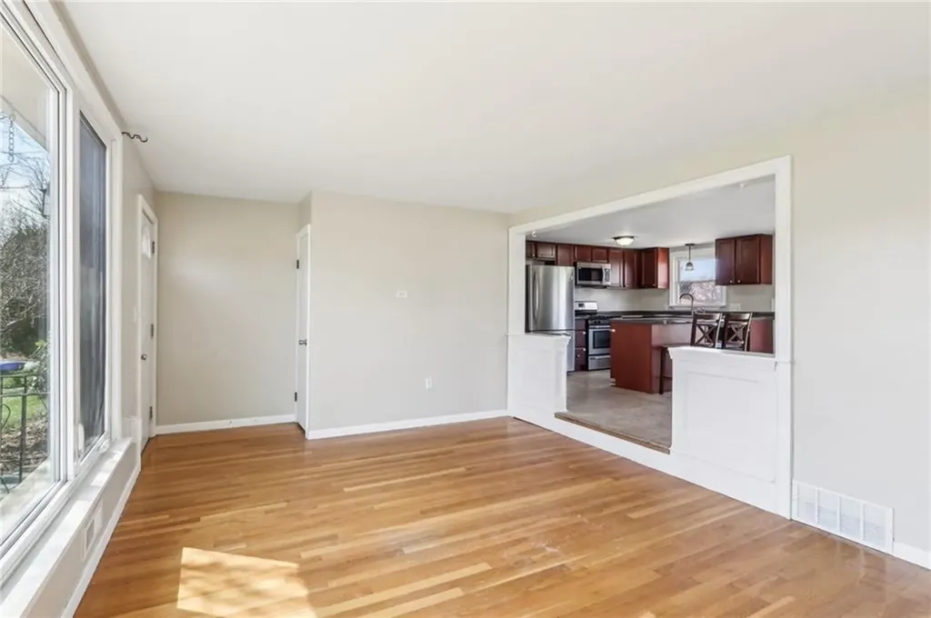 37 Pleasant View Drive North Providence RI 02904