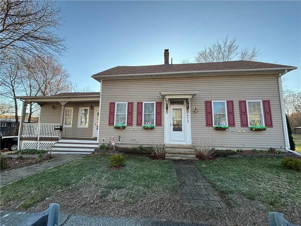 473 Fairview Avenue Coventry RI 02816