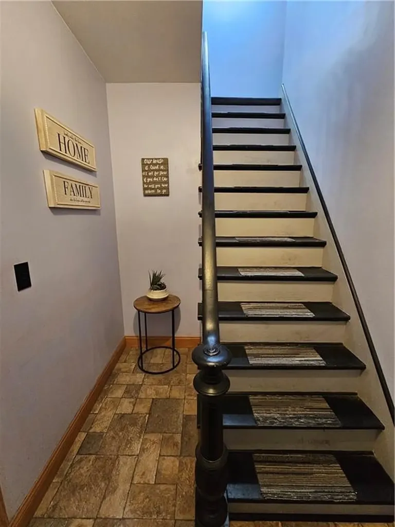 473 Fairview Avenue Coventry RI 02816