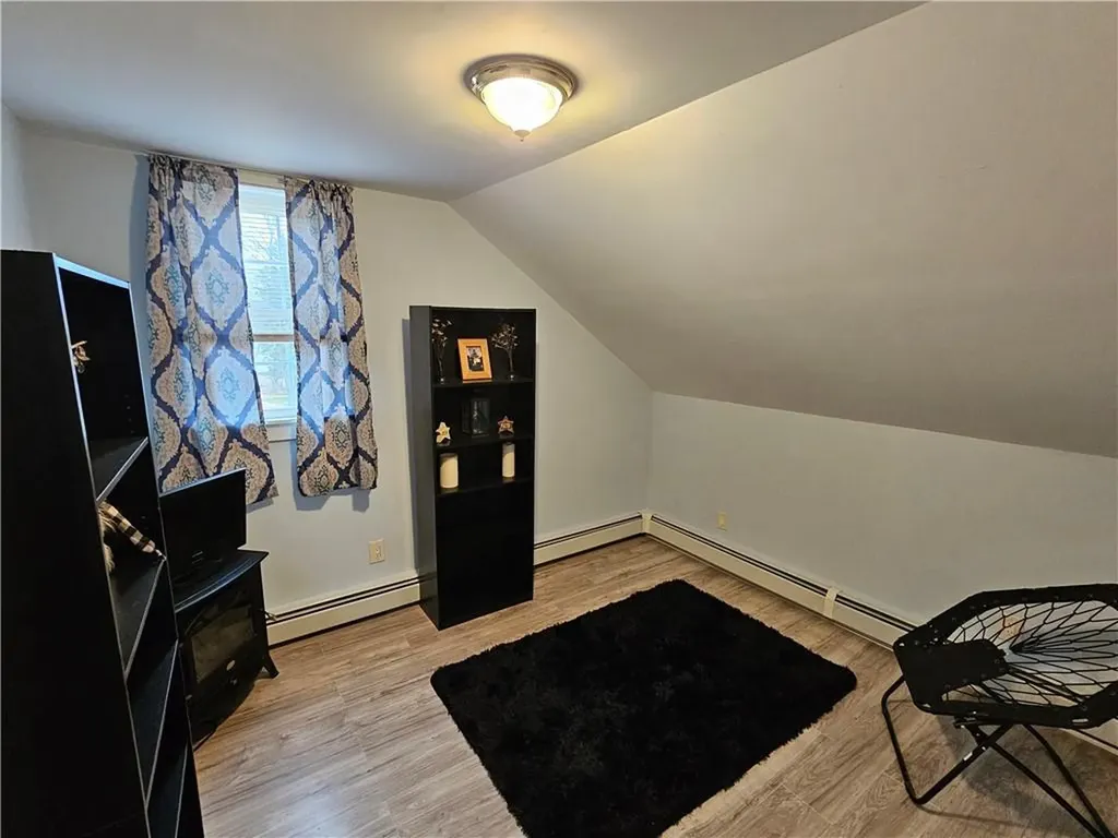 473 Fairview Avenue Coventry RI 02816
