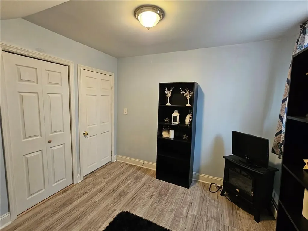 473 Fairview Avenue Coventry RI 02816