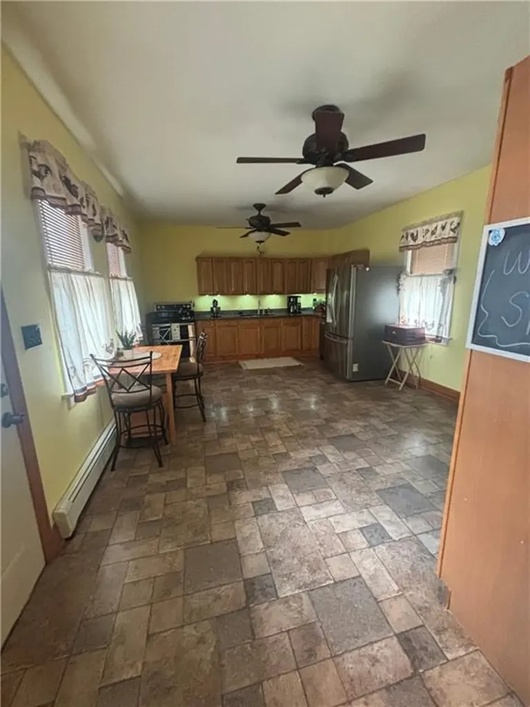 473 Fairview Avenue Coventry RI 02816