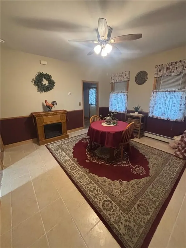 473 Fairview Avenue Coventry RI 02816