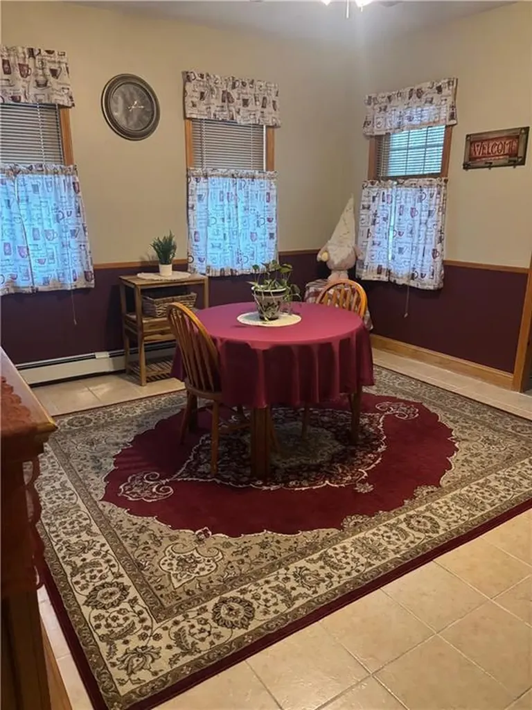 473 Fairview Avenue Coventry RI 02816