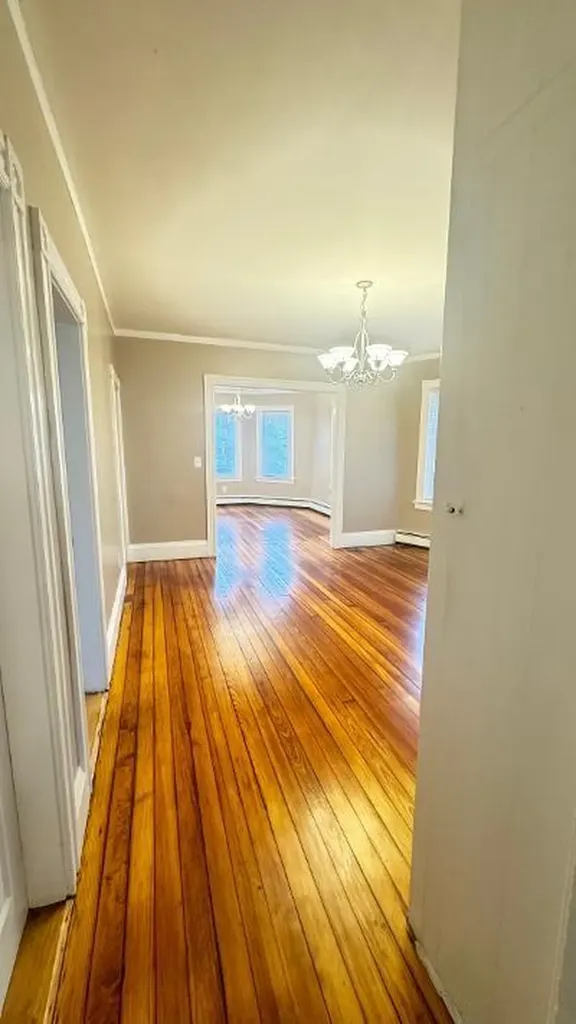 10 Verndale Avenue Providence RI 02905