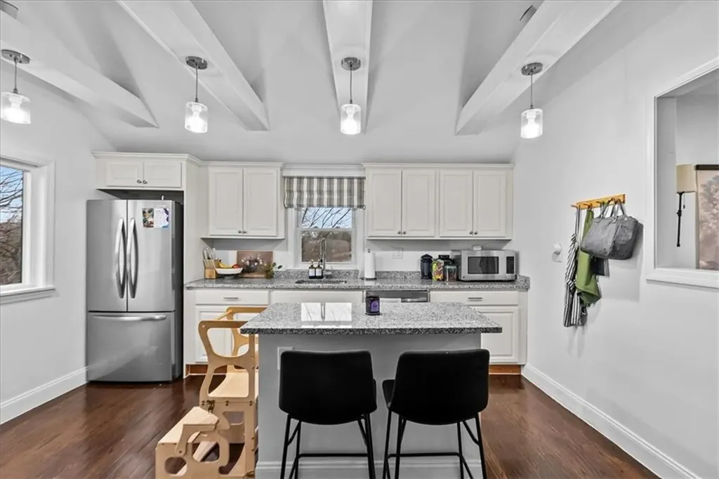 43 Lee Street Johnston RI 02919