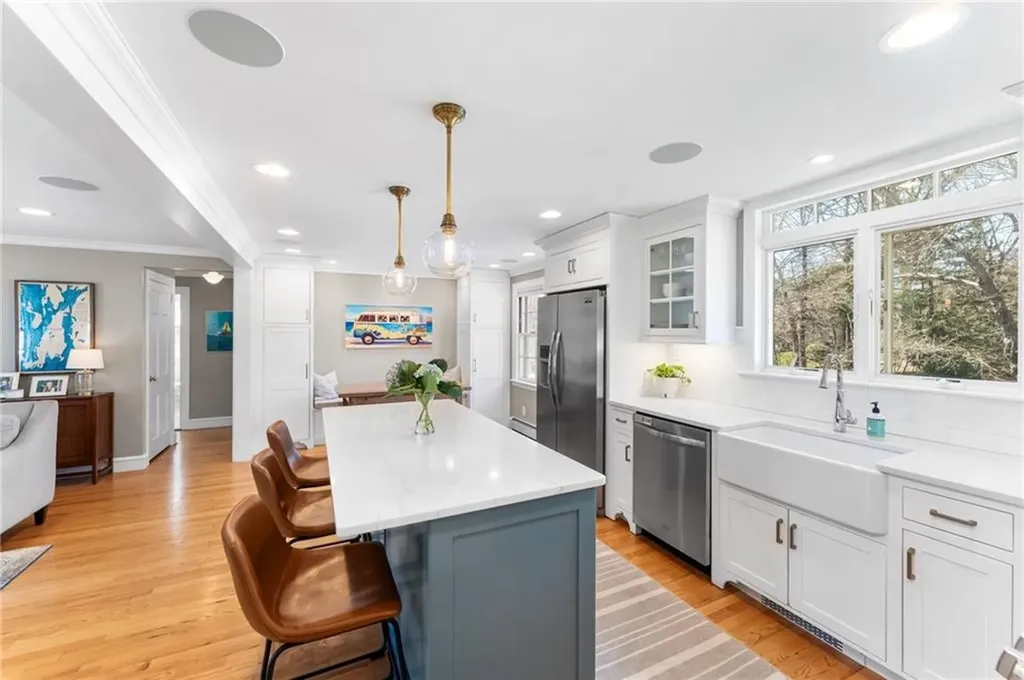 243 Gorton Lake Boulevard Warwick RI 02886