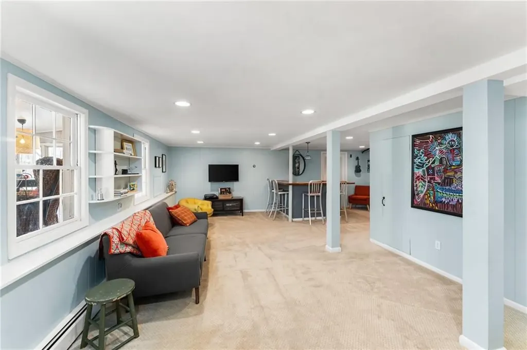 243 Gorton Lake Boulevard Warwick RI 02886