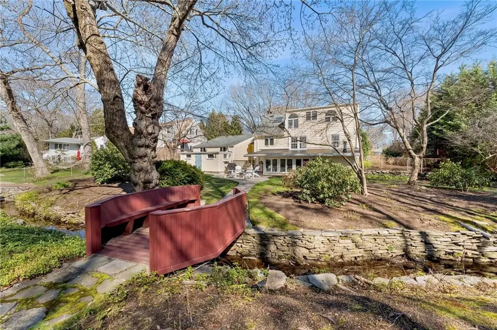 243 Gorton Lake Boulevard Warwick RI 02886