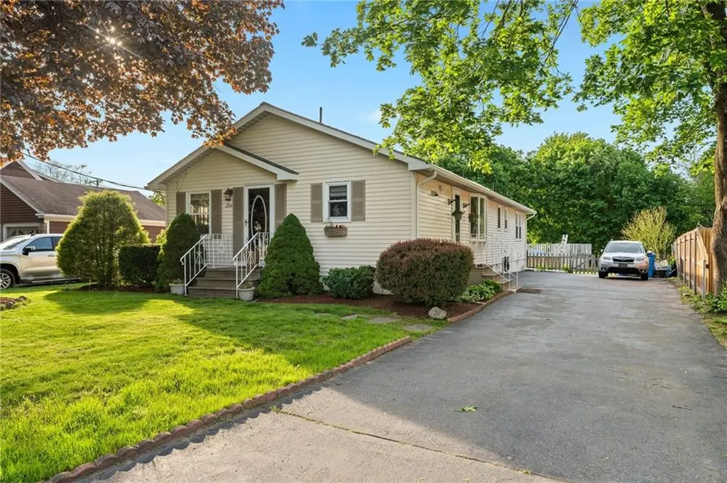 6 Keane Street Lincoln RI 02865
