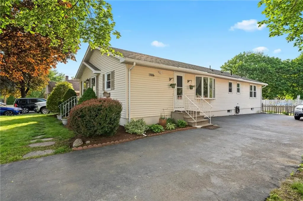 6 Keane Street Lincoln RI 02865