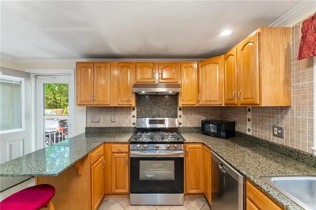 6 Keane Street Lincoln RI 02865