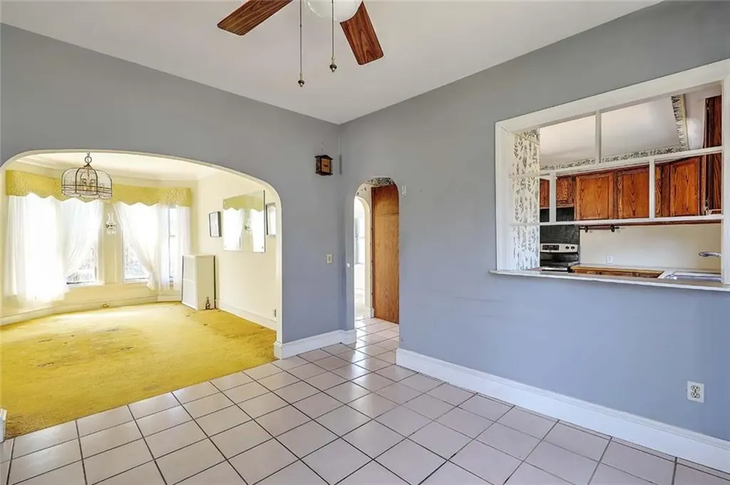 81 Arnold Avenue Cranston RI 02905