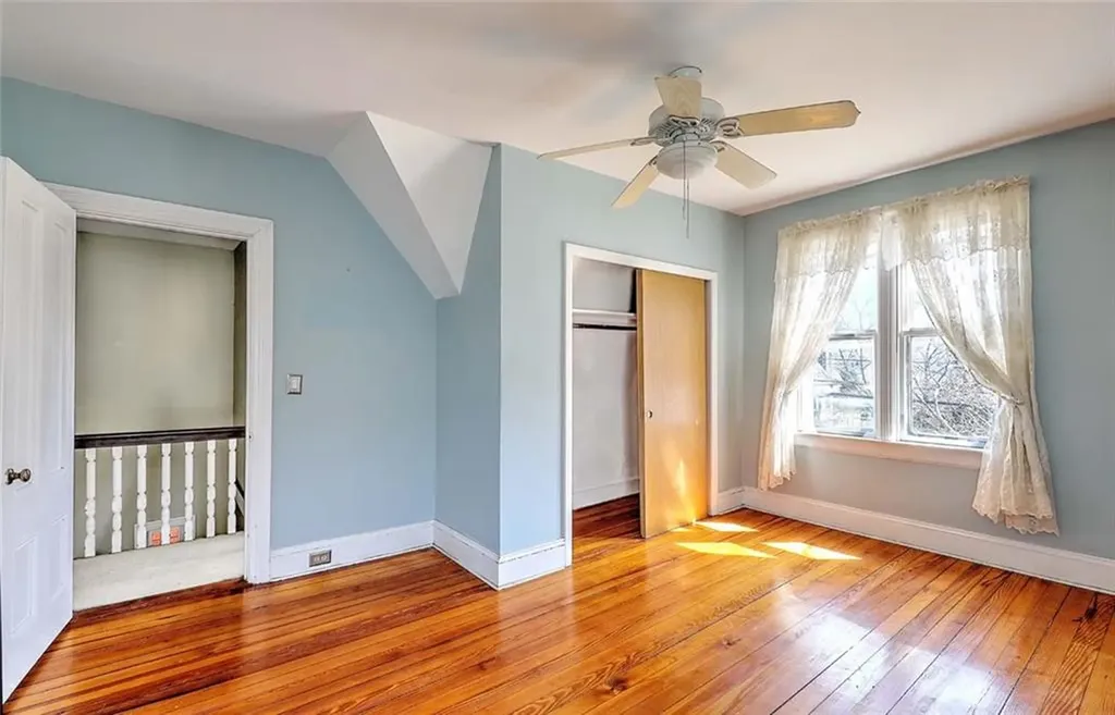 81 Arnold Avenue Cranston RI 02905