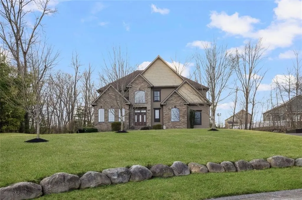 28 Jenna Way Cumberland RI 02864