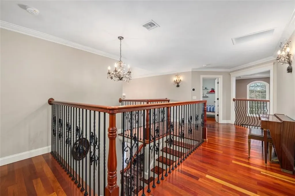 28 Jenna Way Cumberland RI 02864