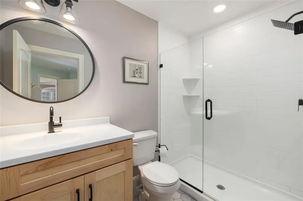 28 Jenna Way Cumberland RI 02864