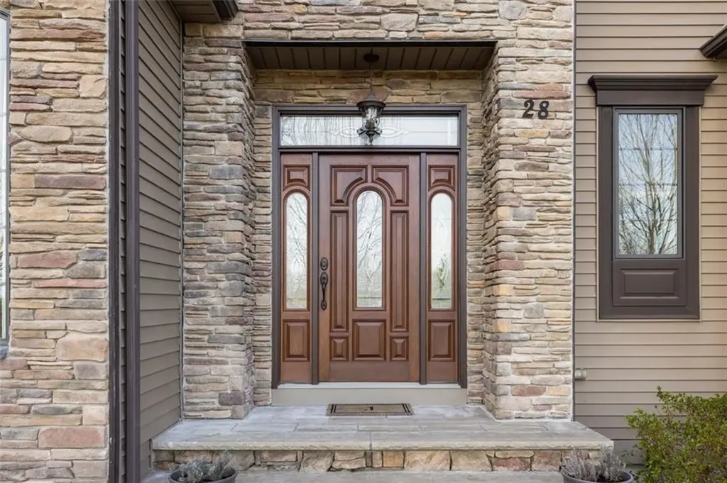 28 Jenna Way Cumberland RI 02864