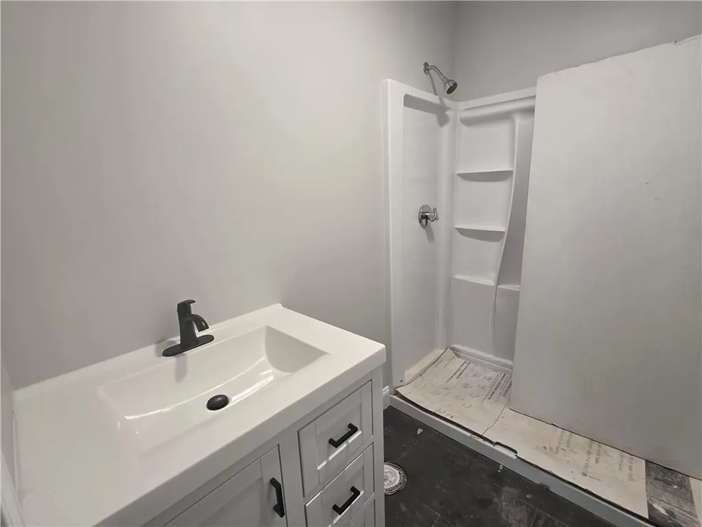 11 Balcom Street Providence RI 02907