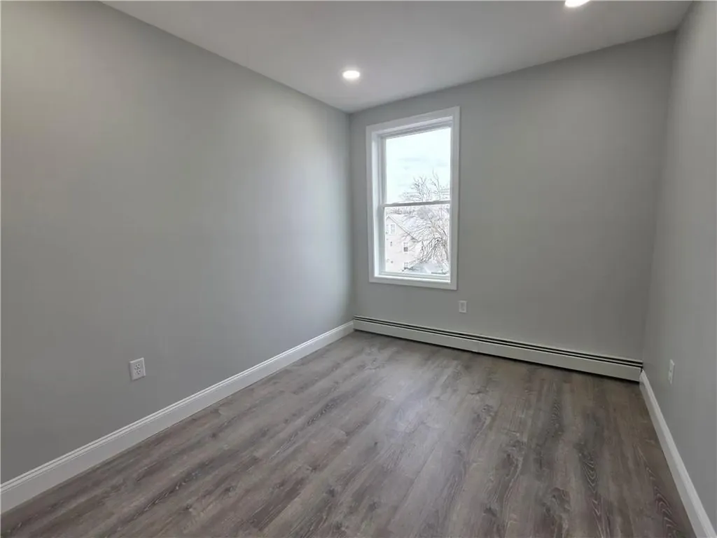 11 Balcom Street Providence RI 02907
