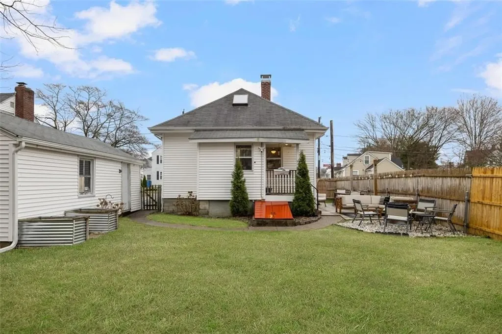 3 Tucker Lane Lincoln RI 02865