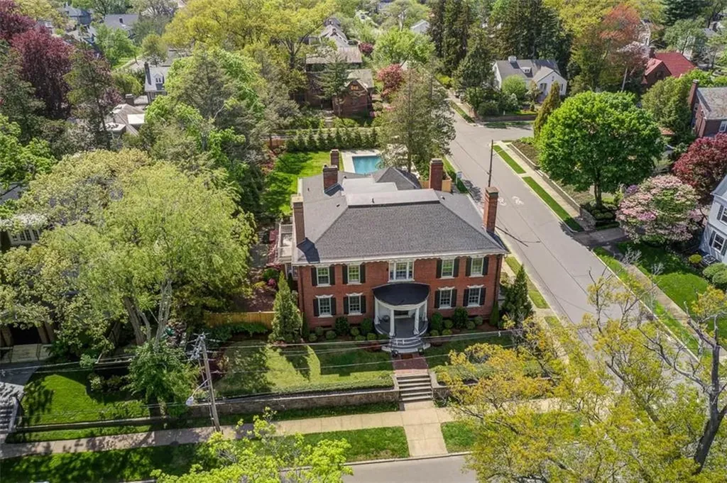 188 Blackstone Boulevard Providence RI 02906