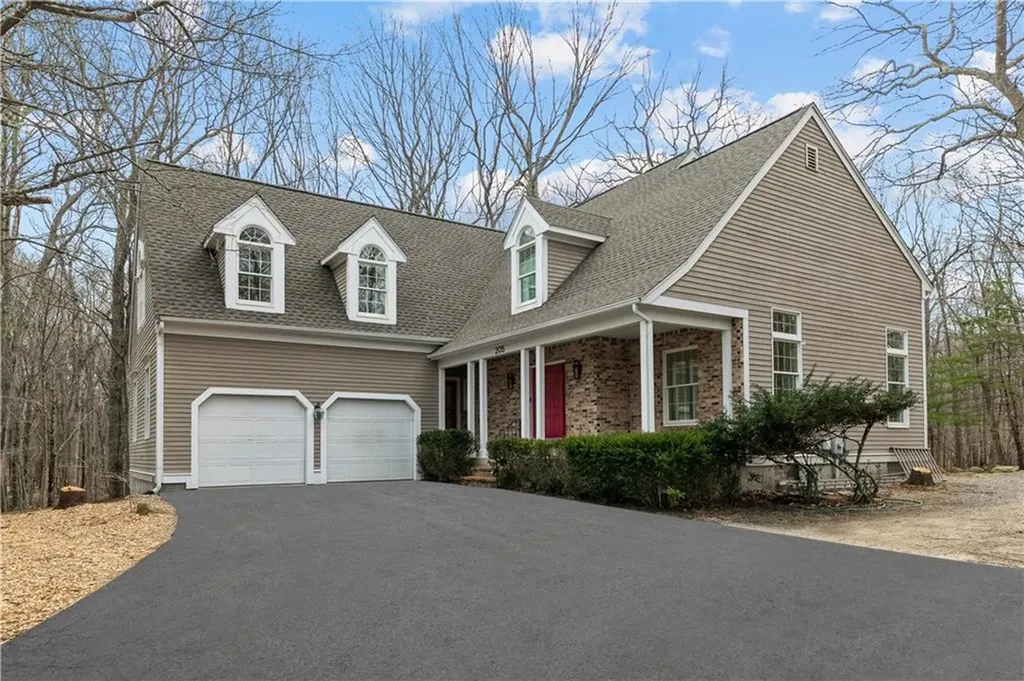 205 Shady Hill Drive East Greenwich RI 02818