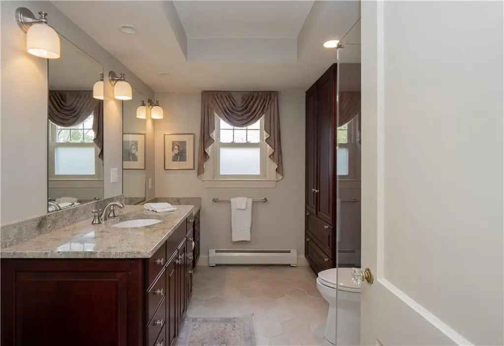 421 Gibbs Avenue Newport RI 02840