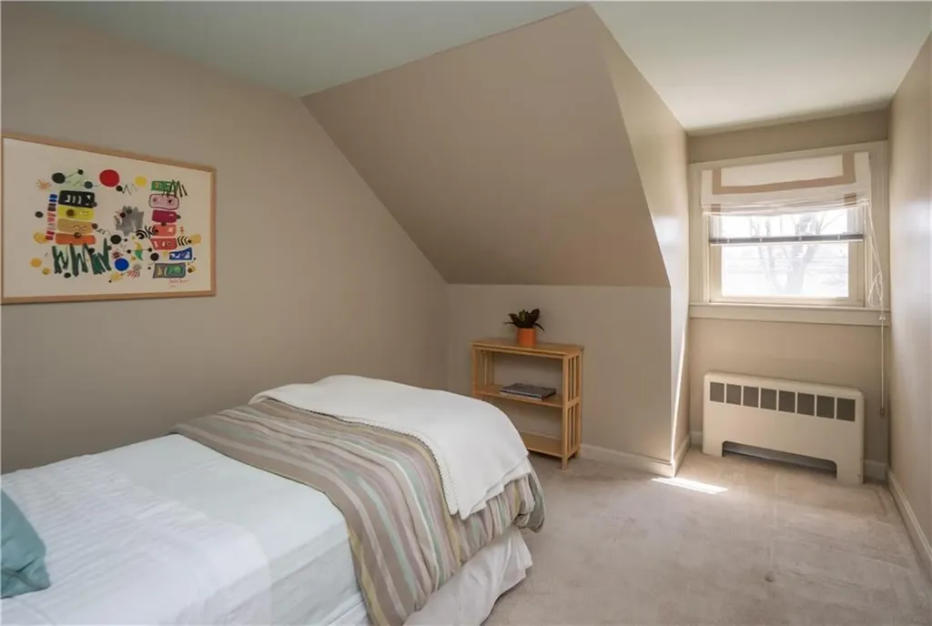421 Gibbs Avenue Newport RI 02840