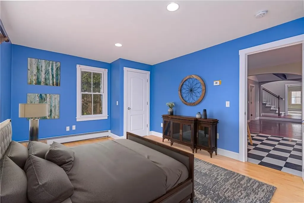 61 Howland Avenue Jamestown RI 02835