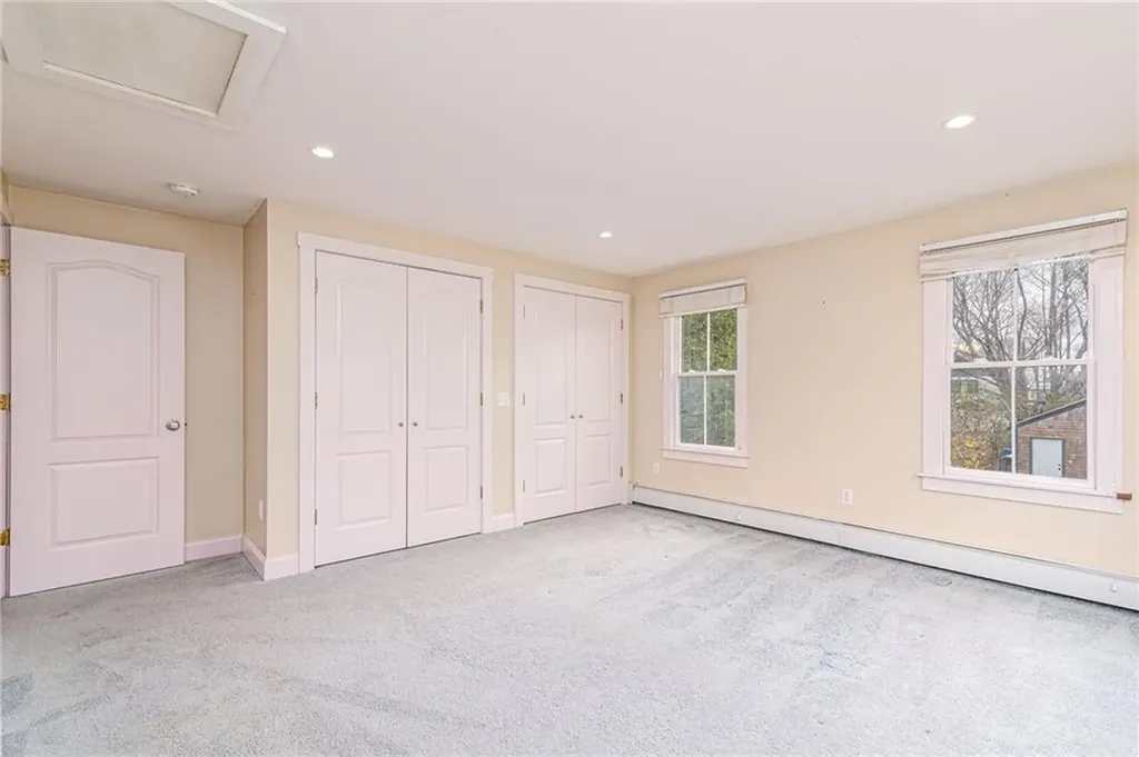 61 Howland Avenue Jamestown RI 02835